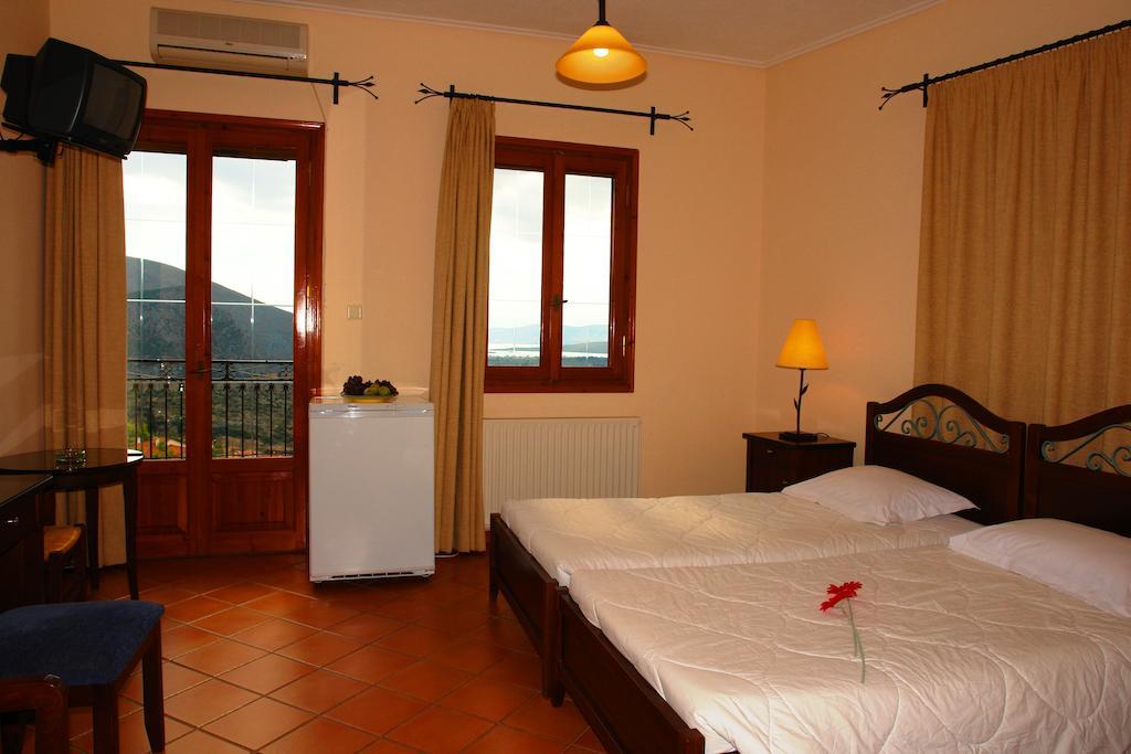 Hotel Chrisso Delphi Zimmer foto